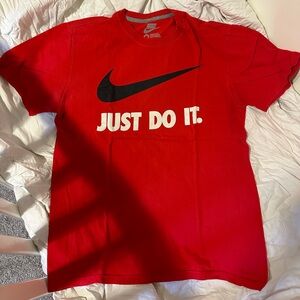 Nike t shirt